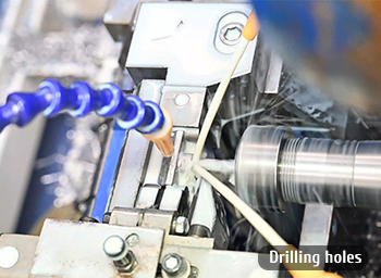 ثقوب الحفر من