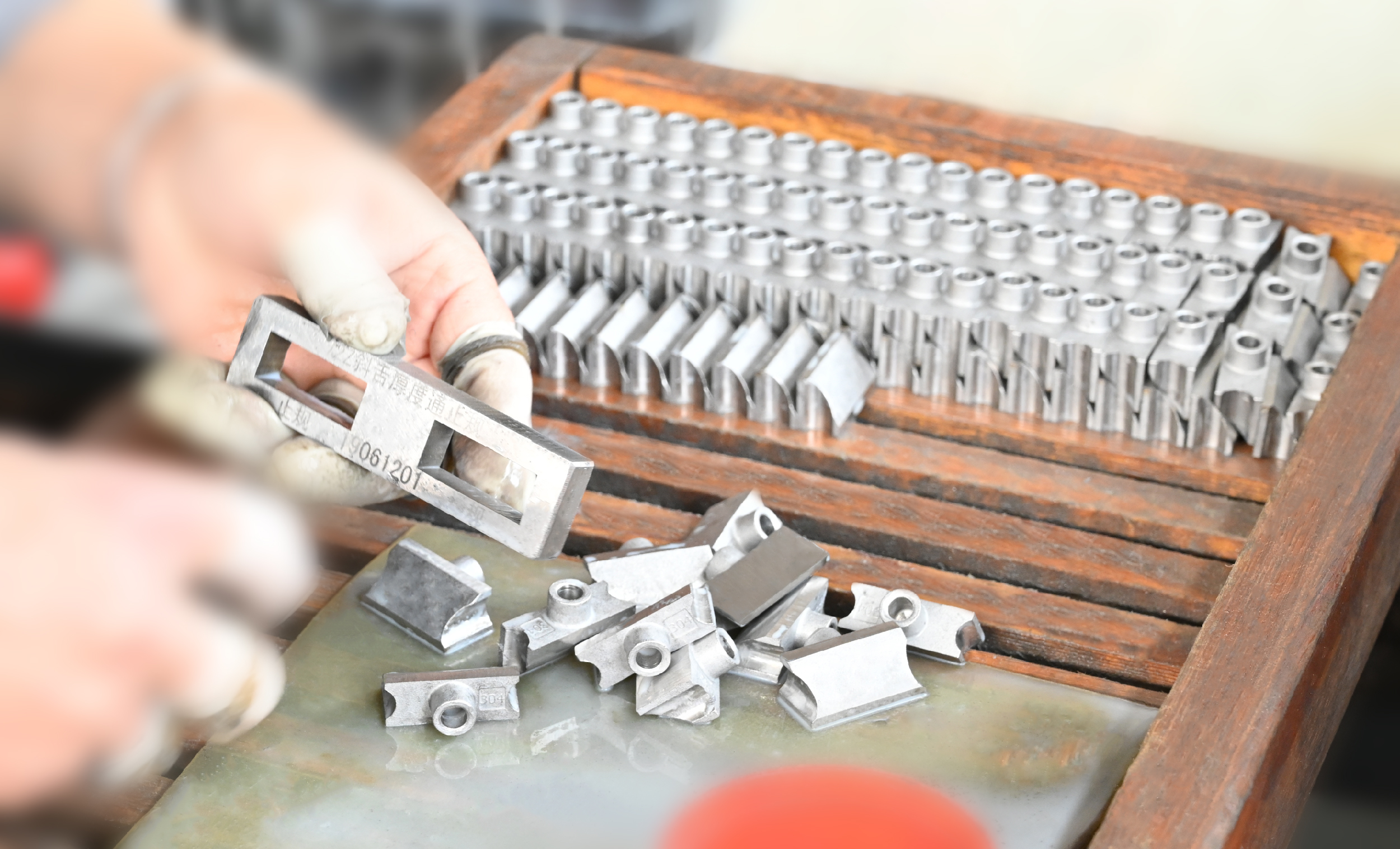 التفتيش الذاتي من قبل المشغلين